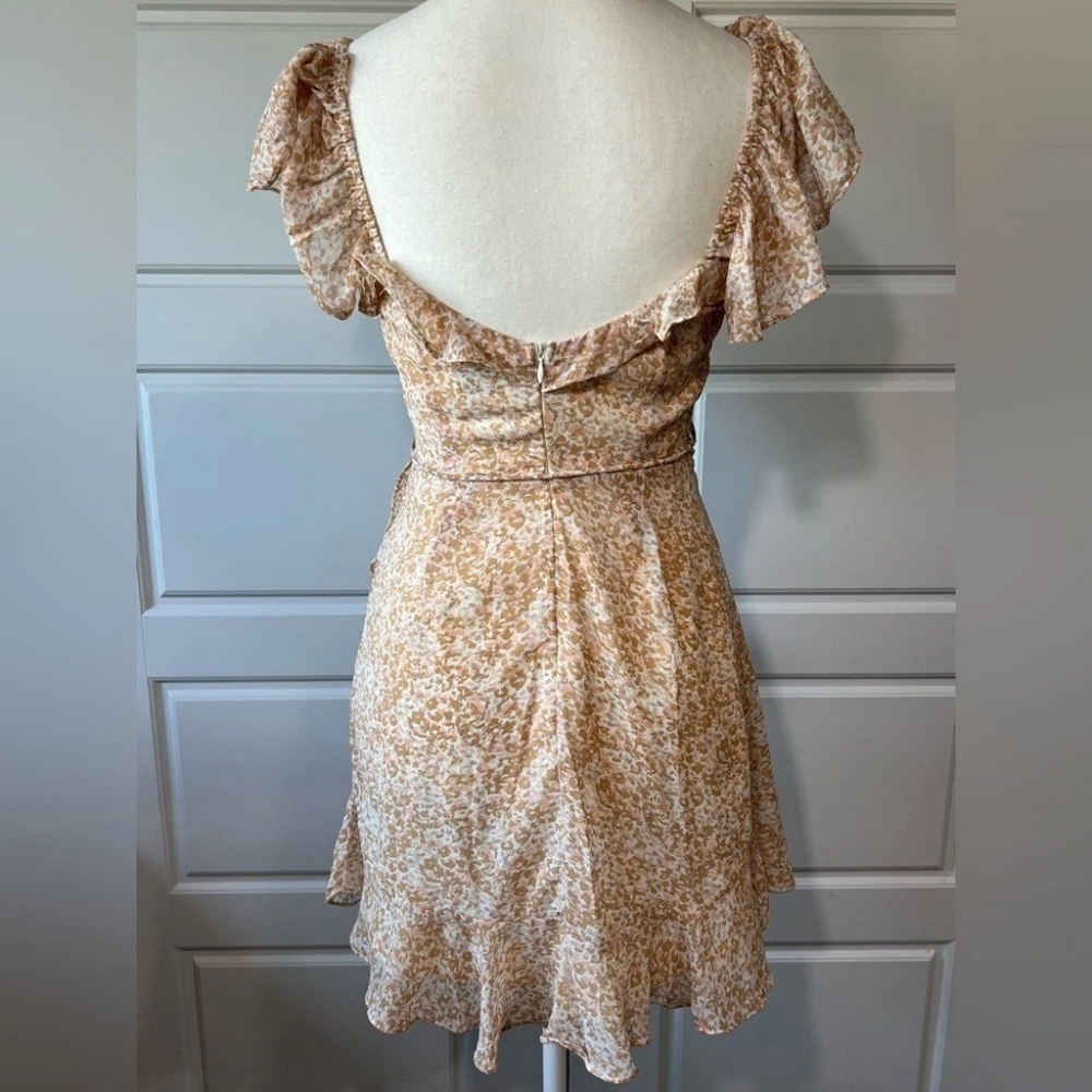 Floral Ruffle Dress - Picture 2 of 4